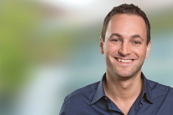 Reynard: «Die Suizidversuchsrate ist bei homosexuellen Jugendlichen um ein Mehrfaches höher als bei heterosexuellen jungen Menschen.» (Bild: parl.ch)