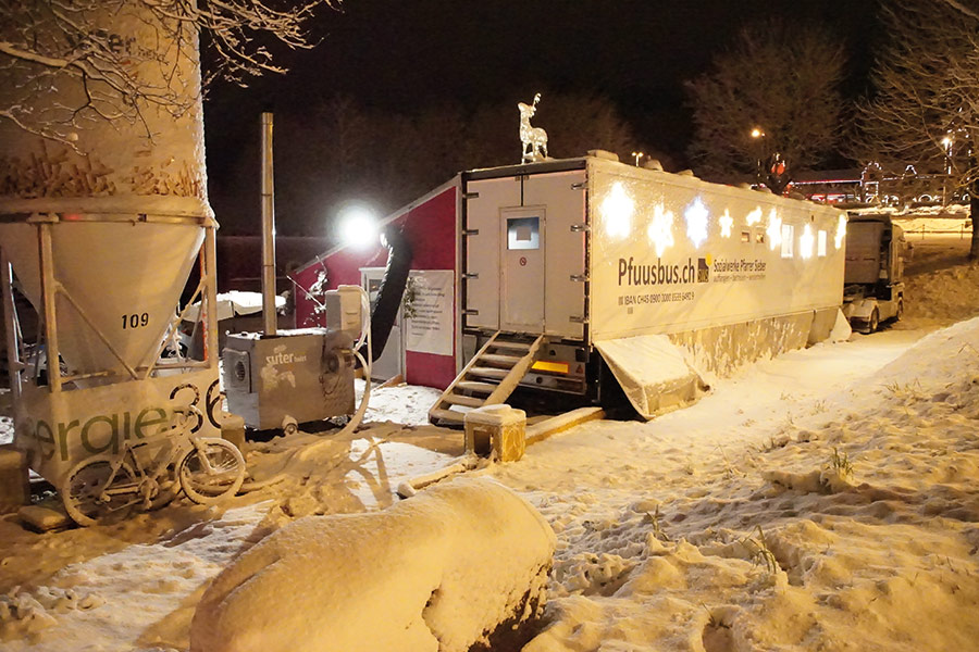 Le «Pfuusbus» a fourni près de 5'000 nuitées lors du dernier hiver (Foto : Sozialwerk Pasteur Sieber)