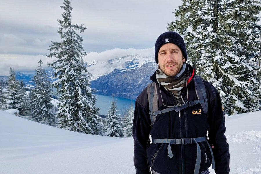 Tom Scharff en randonnée dans les Flumserbergen