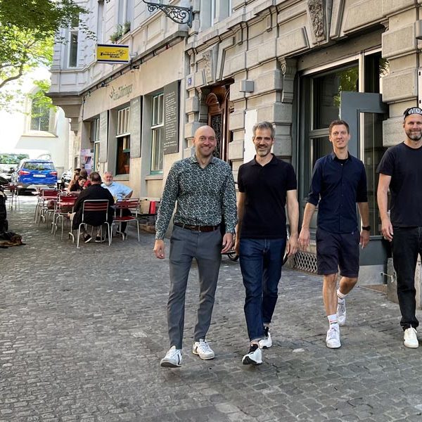 Il team di Kweer Café & Bar